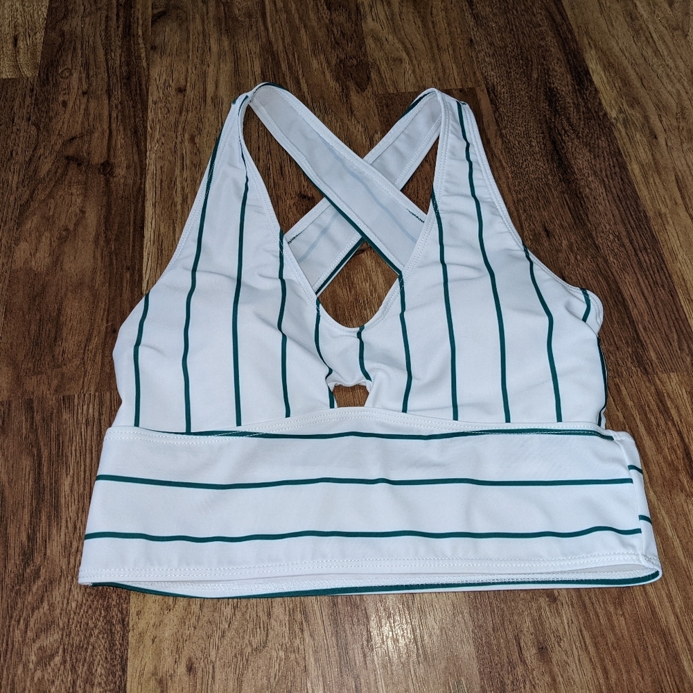 NWOT Women's Shein Swim Top Size Medium